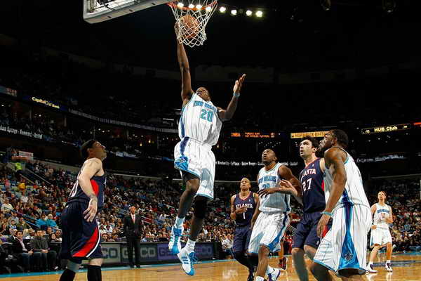 巴萨梅西自由球进球助球队领先